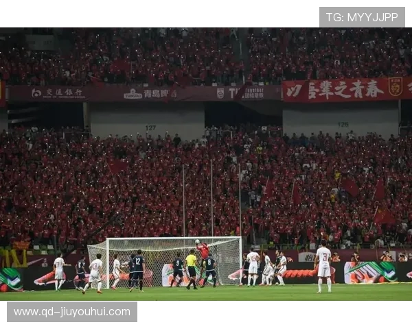 HM儿童足球上衣舒适透气设计让孩子畅享运动快乐时光 HM儿童足球上衣舒适透气设计让孩子畅享运动快乐时光